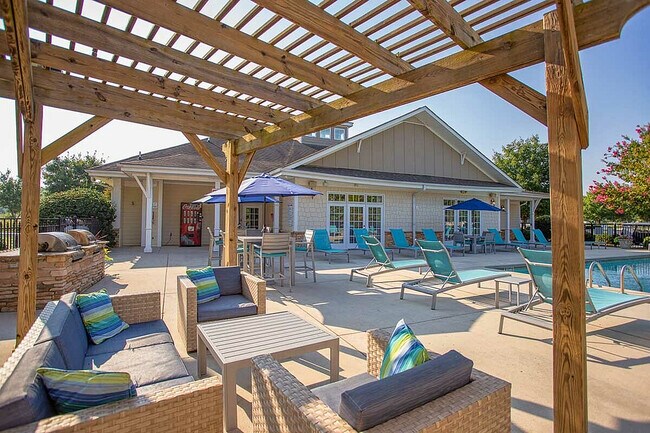 Resort-Style Pool and Sundeck - Stratford at Hillcrest