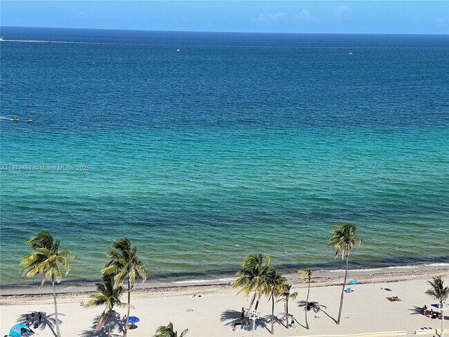 Building Photo - 3111 N Ocean Dr