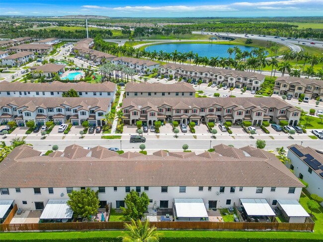 Building Photo - 25160 SW 114th Ave