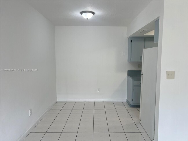 Building Photo - 5310 NW 22nd St