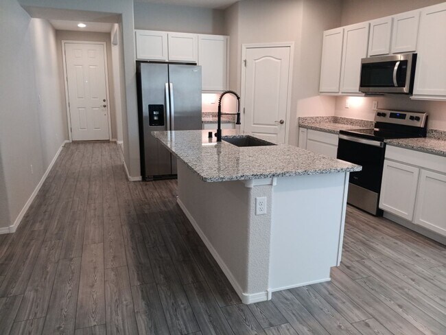 Building Photo - 1160 Vallecito Loop NW
