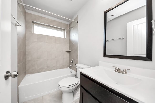 Building Photo - 4219 Prairie Landing Ln