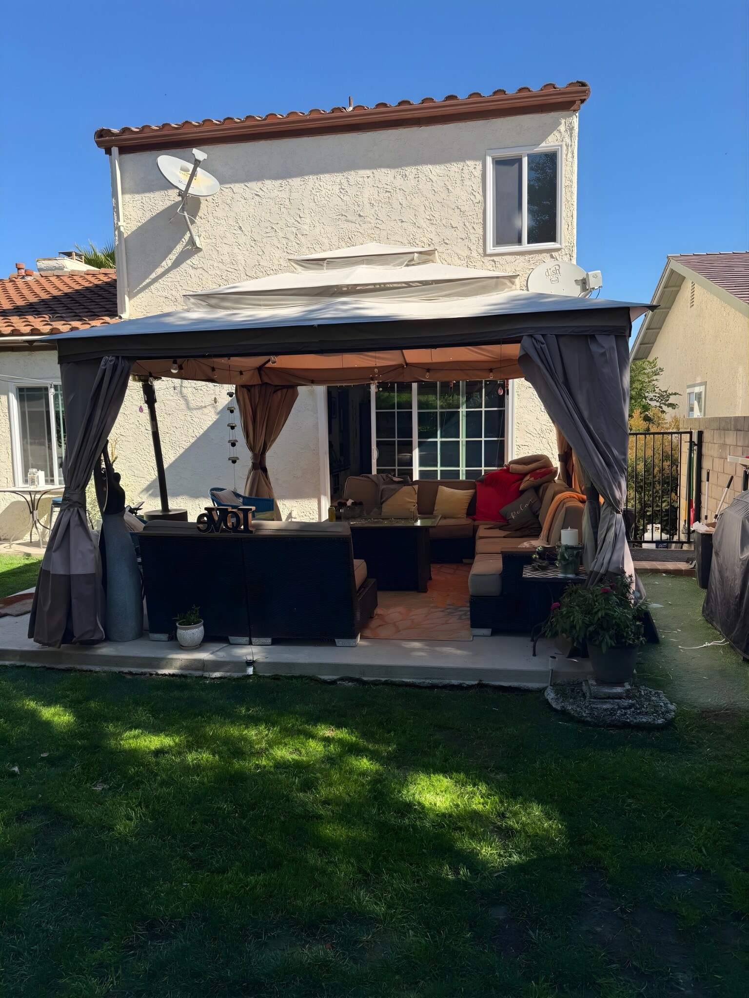 Building Photo - 3018 Oakwood Ln