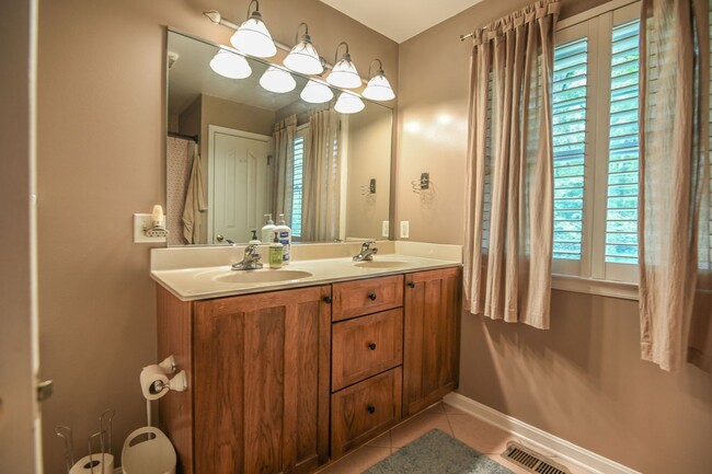 Building Photo - SFH in Severna Park