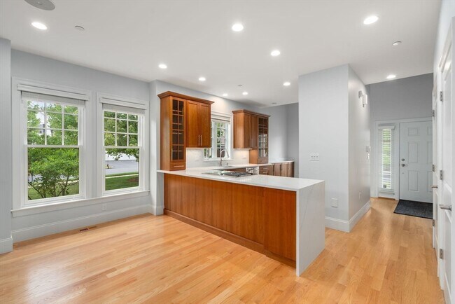 Building Photo - 60 Graystone Circle