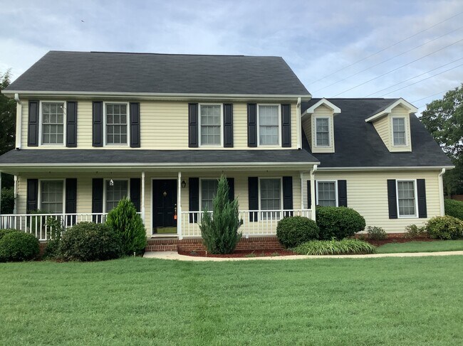 Building Photo - 7 Promontory Ct