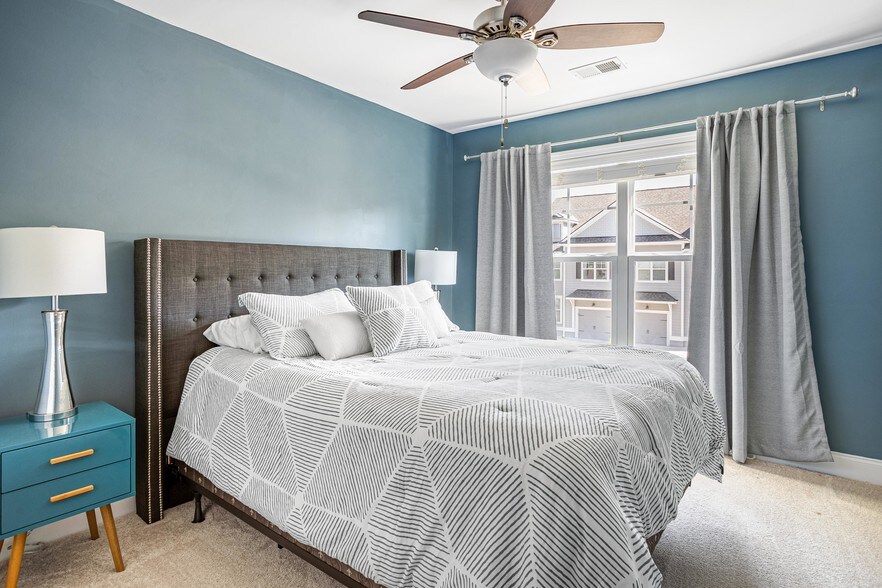 Building Photo - 2147 Oyster Reef Ln