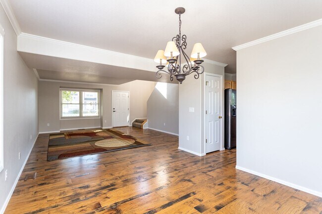 Building Photo - Spacious Home in Woodmen Hills!!!