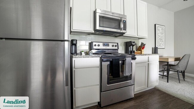 Building Photo - 4664 Kenny Rd