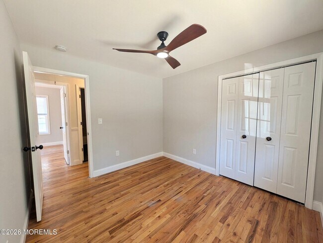 Building Photo - 73 S Shore Dr