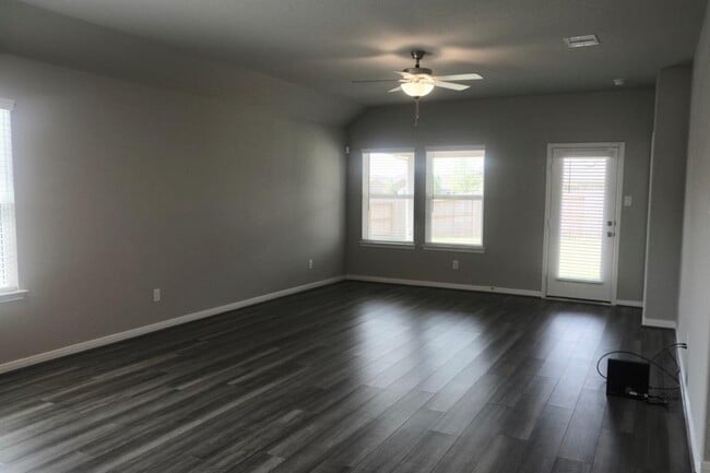 Building Photo - 1222 Dry Cork Cir