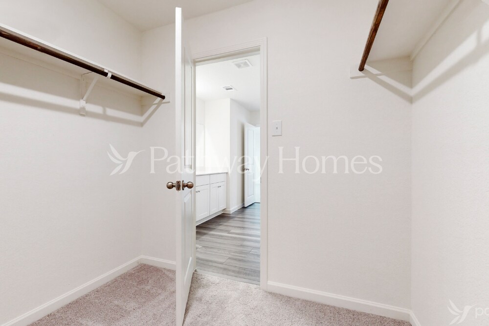 Building Photo - 5609 Cookstown Ln
