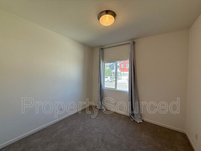 Building Photo - 1482 Crimson Ln