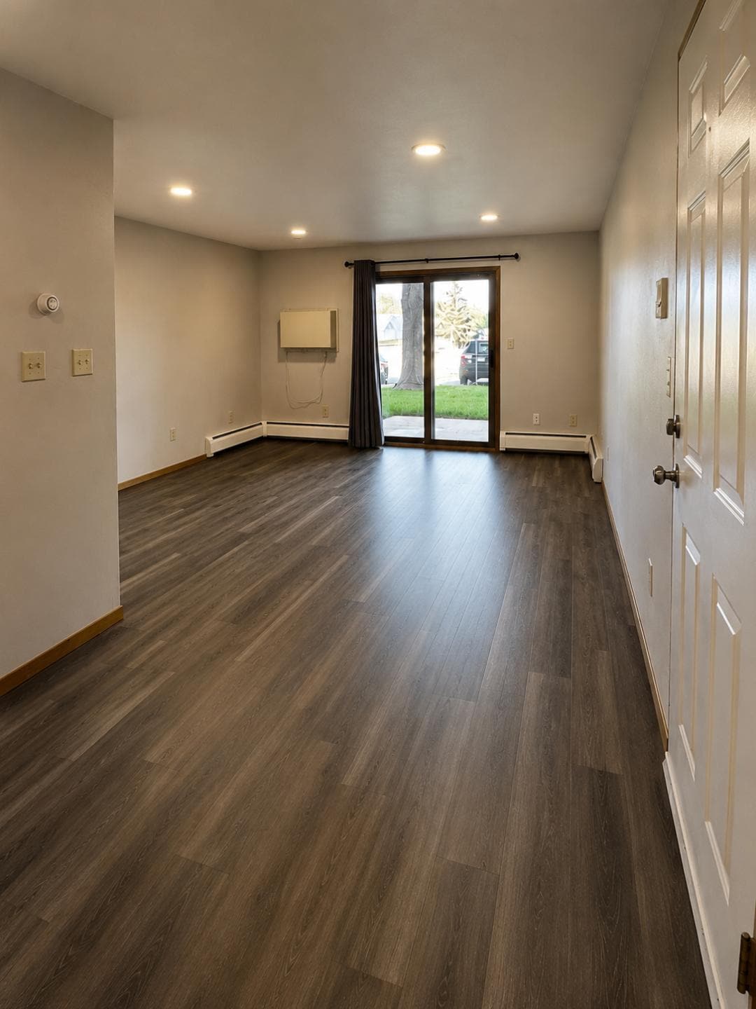 Building Photo - W2649 Barney Ct