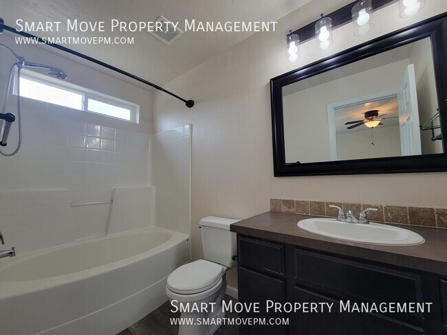 Building Photo - 4284 S Overhill Way