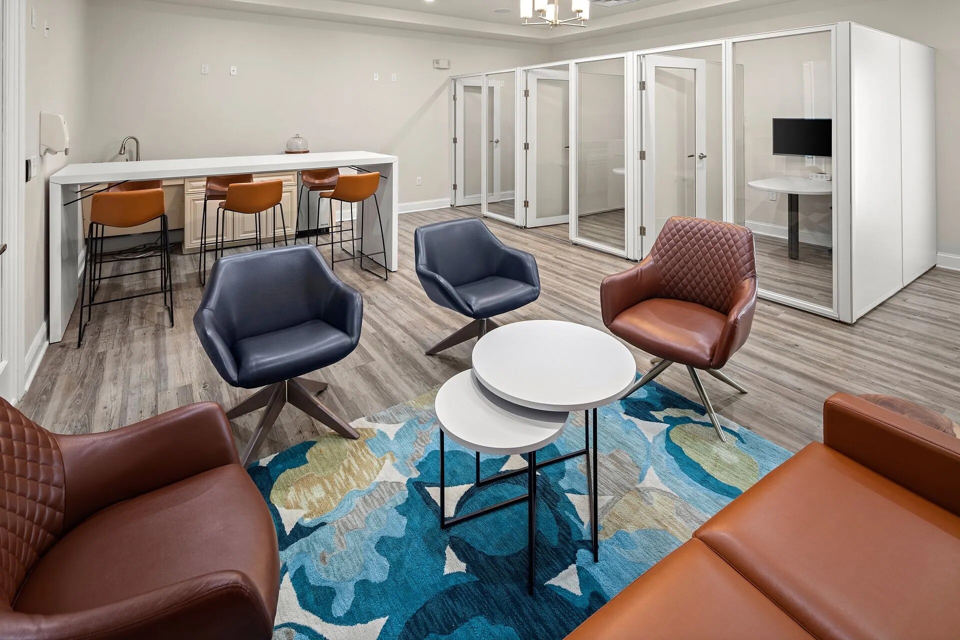 Building Photo - 655 W Mallard Creek Church Rd