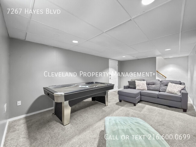 Building Photo - 7267 Hayes Blvd