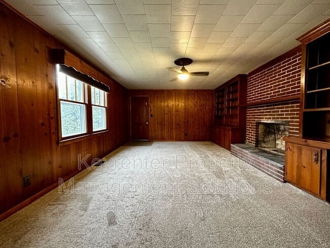 Building Photo - 128 Vedette Ave
