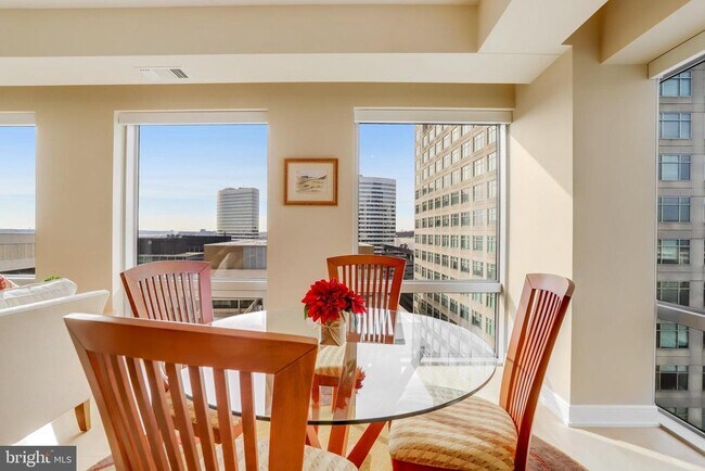 Building Photo - 1111 19th St N