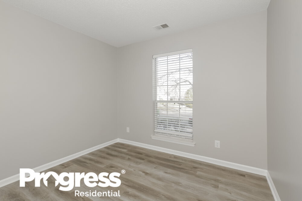 Building Photo - 2601 Clarencefield Dr