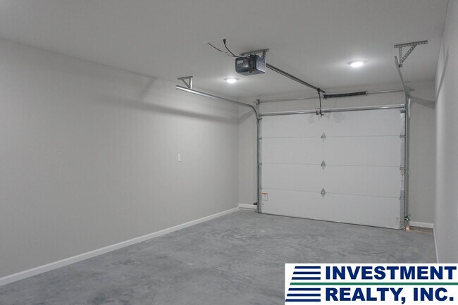 Building Photo - 1502 St Marias St