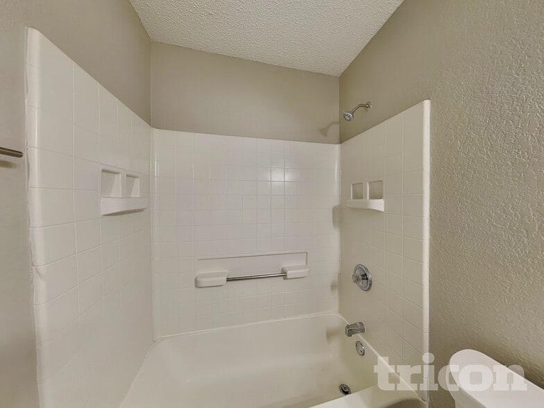 Building Photo - 4228 Heath St