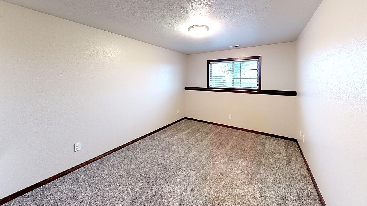 Building Photo - 4232 N Pennsylvania Ave