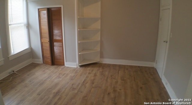 Building Photo - 1138 W Ashby Pl