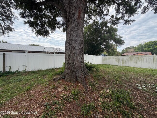 Building Photo - 760 John Adams Ln