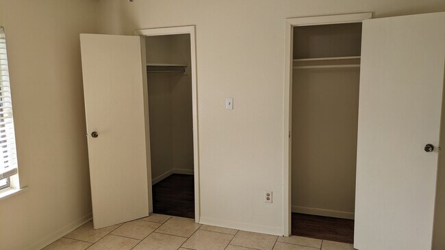 Building Photo - 1658 Starboard Dr