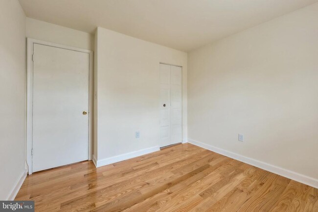 Building Photo - 734 Ivy League Ln