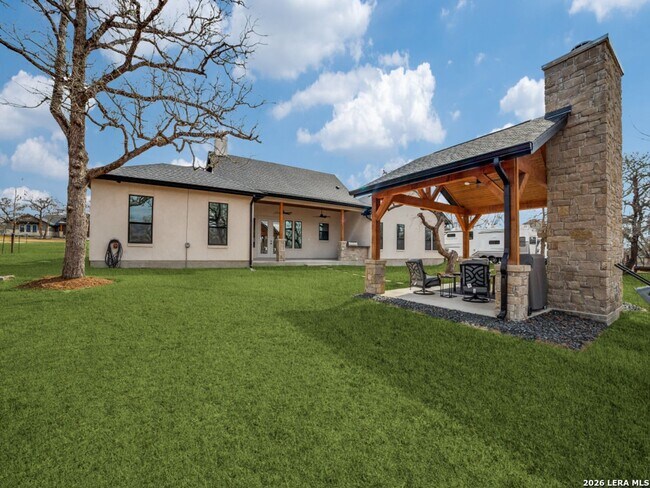 Building Photo - Great Custom Built Home at Atkins, TX