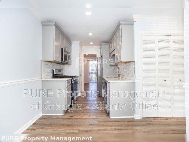 Building Photo - 1683 Grist Mill Dr