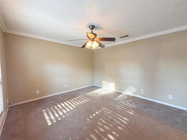 Building Photo - 2721 Buffalo Dr