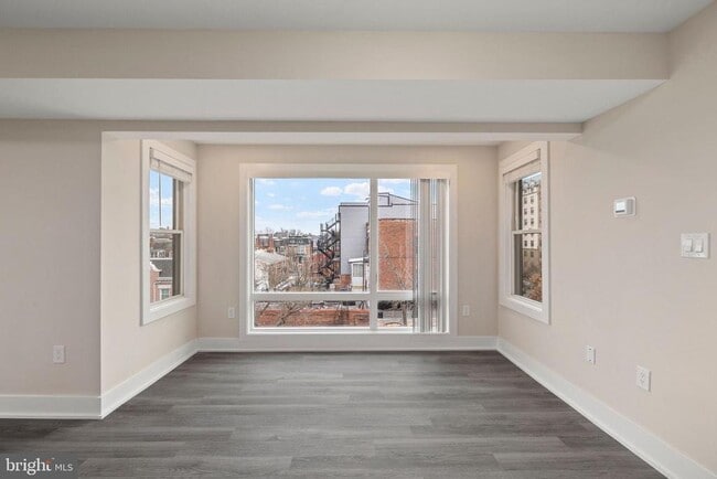 Building Photo - 3517 14th St NW