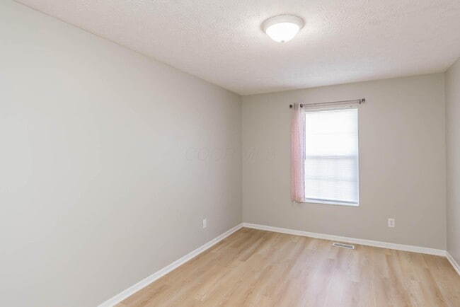 Building Photo - 2439 Sutter Pkwy