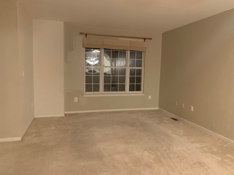 Living Room - 47 Wicklow Rd