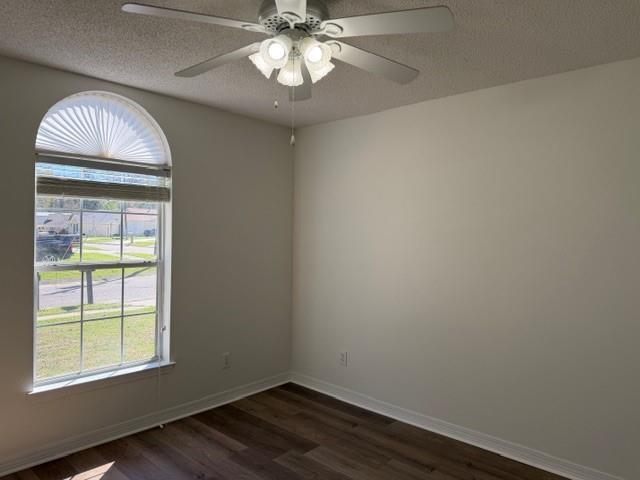 Building Photo - 209 Kimberly Ct