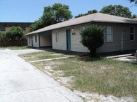Building Photo - 1479 Pierce St