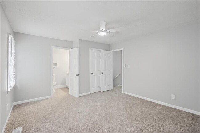 Building Photo - 291 Westland Way SW