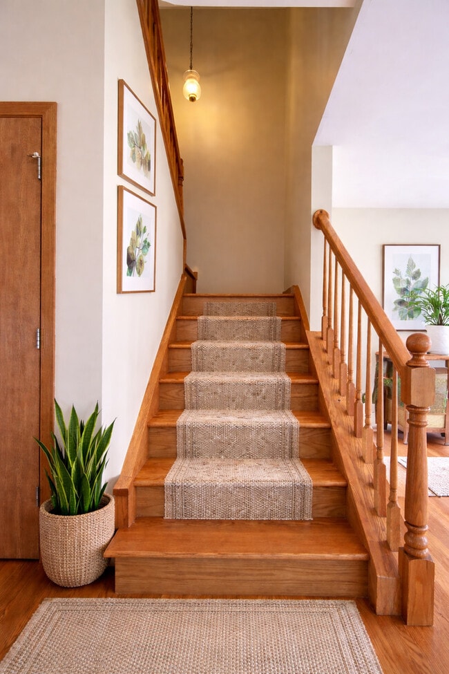 Building Photo - 212 Willow Blvd