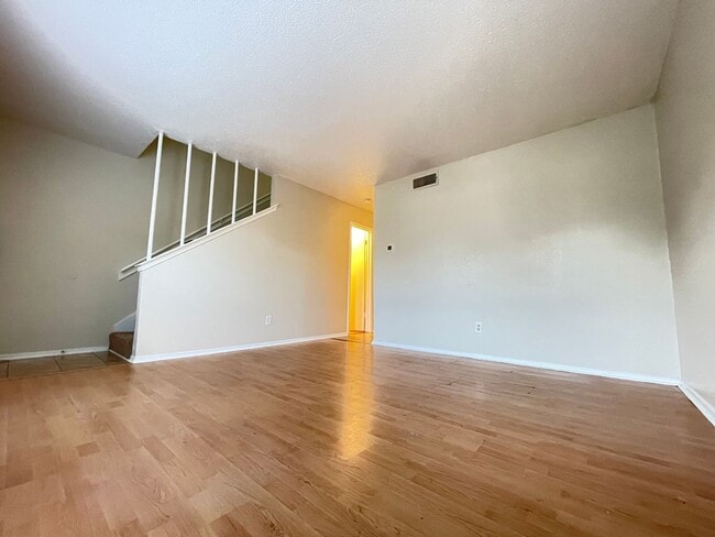 Building Photo - Affordable 2/1