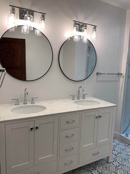 Double vanities - 8673 W Olympic Blvd