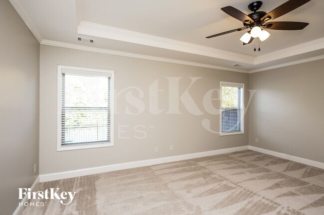 Building Photo - 668 Brakeman Cir