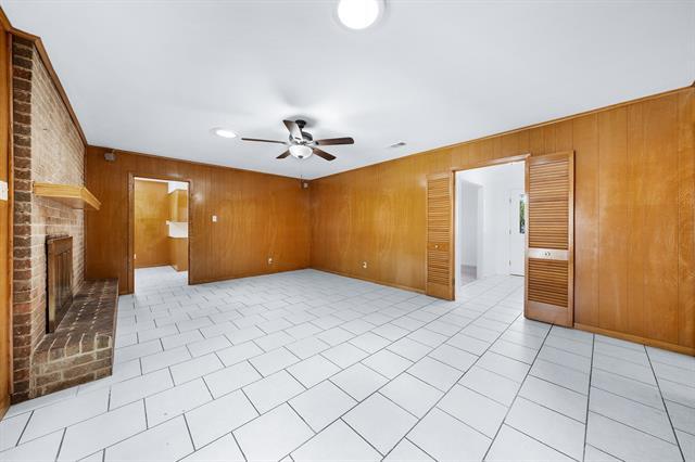 Building Photo - 924 Imperial Dr