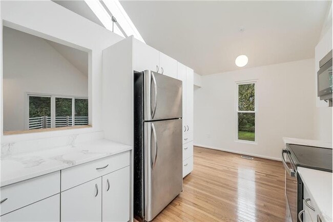 Building Photo - 11916 Moss Point Ln