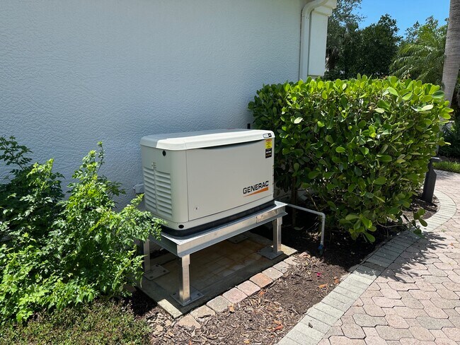 Building Photo - 1701 Gulfstar Dr S