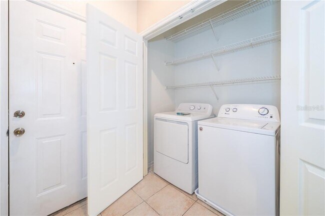 Building Photo - 7135 Yacht Basin Ave