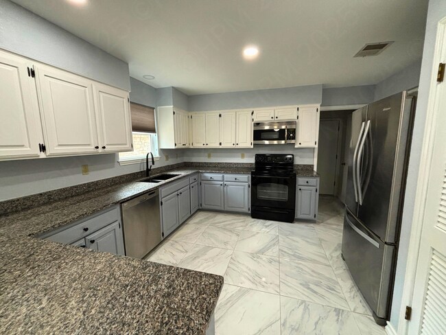 Building Photo - 6318 Firestone Pkwy