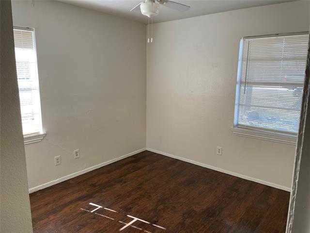 Building Photo - 2532 Jeanette Dr